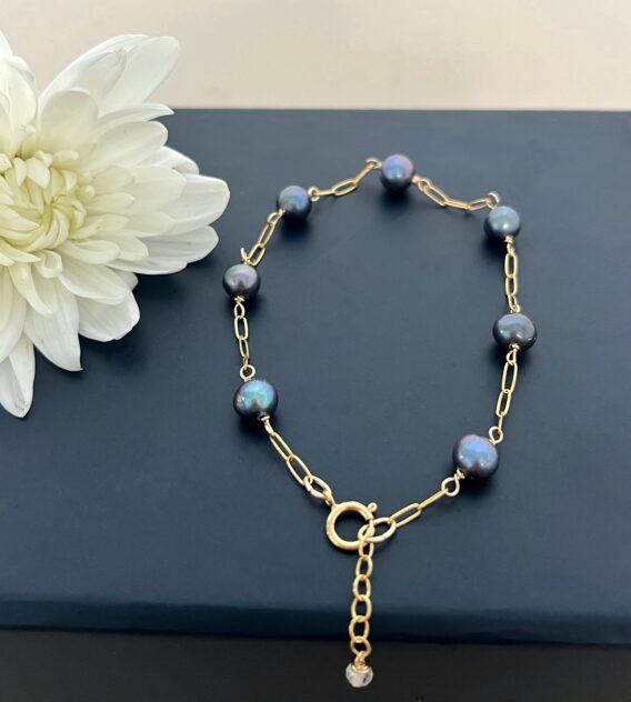 Bracelet en perles d'eau douce bleue en Gold Filled