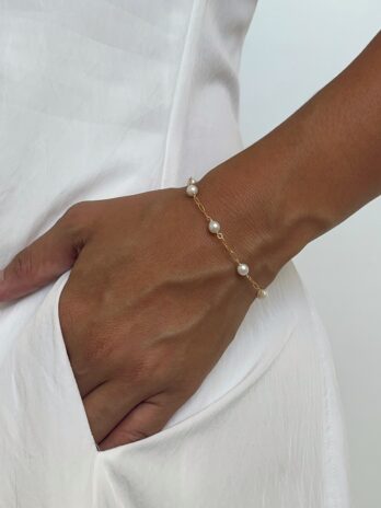Bracelet ped simple 1 Bracelet en perles d'eau douce en Gold Filled