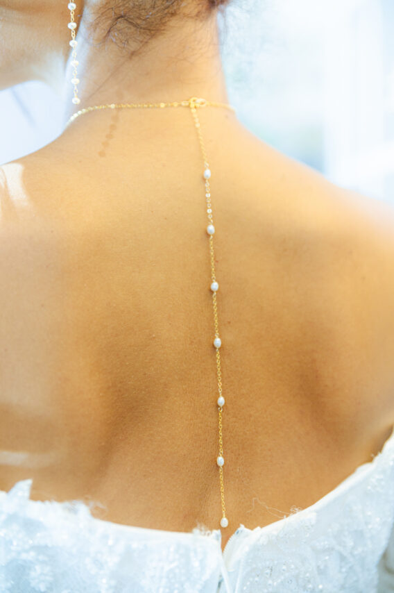 Collier + Pendentif de dos en perles d'eau douce en Gold Filled