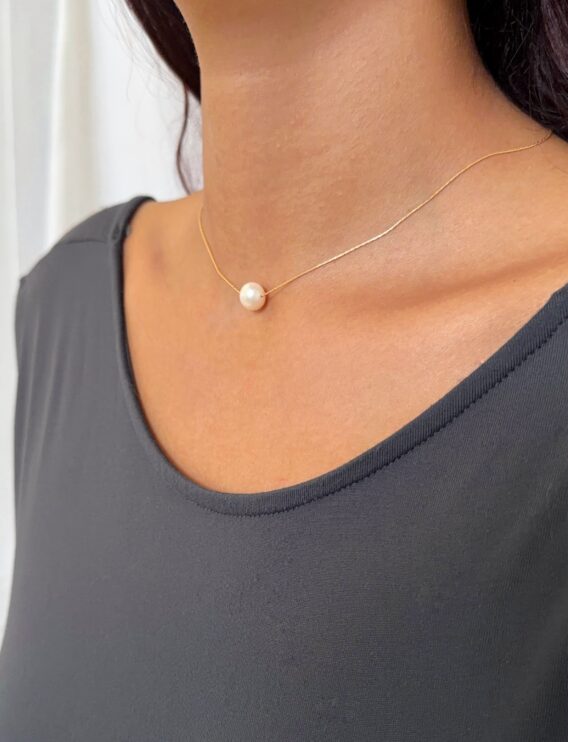 Chaîne de dos en perles d'eau douce en Gold Filled