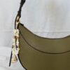 Porte clé/ Bijou de sac en nacre et coquillages
