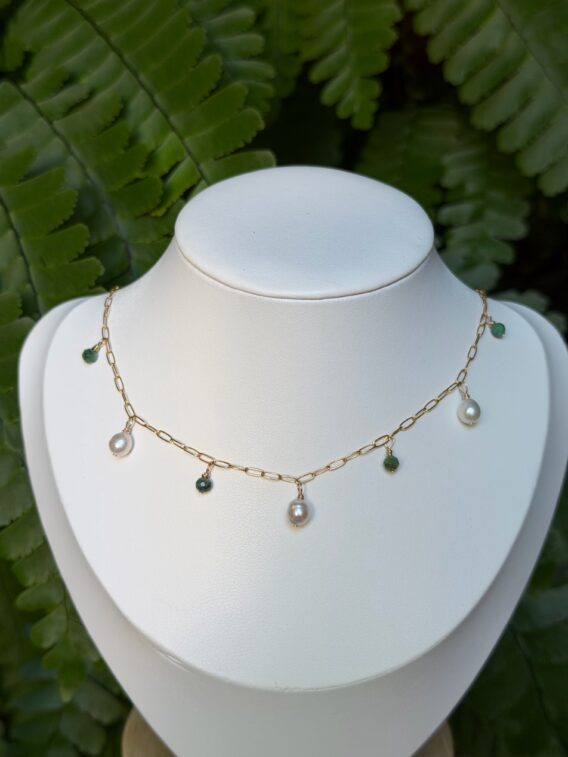 Collier ped émeraude 2 Collier perles d'eau douce et Emeraude en Gold Filled