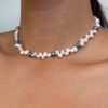 Collier ped irrégulière bleue Collier perles d'eau douce grises