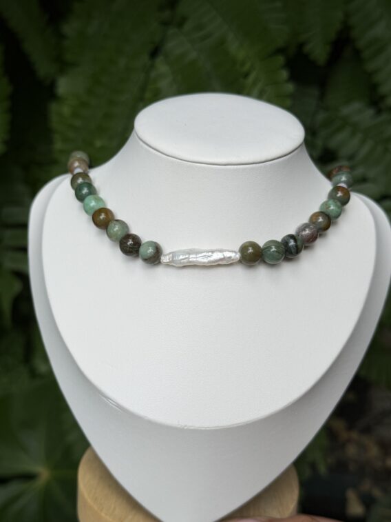 Collier en Jade sang de dragon d'Australie et perles d'eau douce