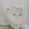Collier en perles d'eau douce bleue et blanche