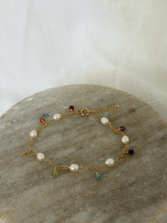 Bracelet Bali 7 chakras Bracelet perles d'eau douce et 7 Chakras